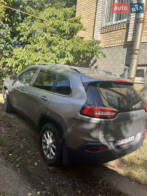 Позашляховик / Кросовер Jeep Cherokee 2016 в Сквирі