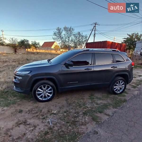 Внедорожник / Кроссовер Jeep Cherokee 2018 в Одессе