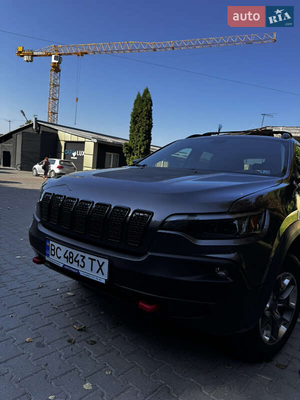 Позашляховик / Кросовер Jeep Cherokee 2018 в Львові