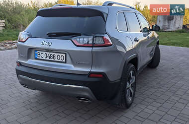 Внедорожник / Кроссовер Jeep Cherokee 2019 в 