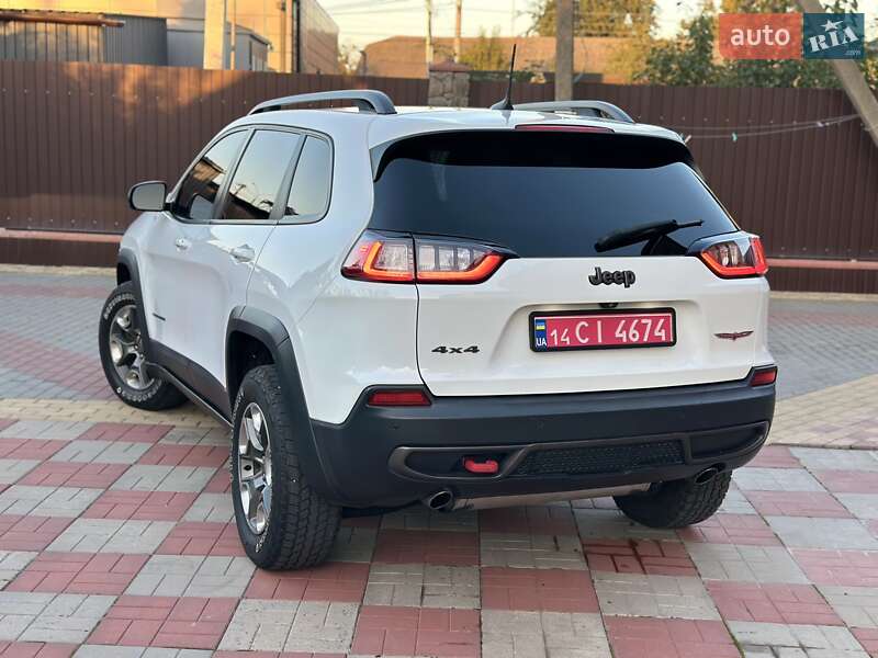 Внедорожник / Кроссовер Jeep Cherokee 2018 в Виннице