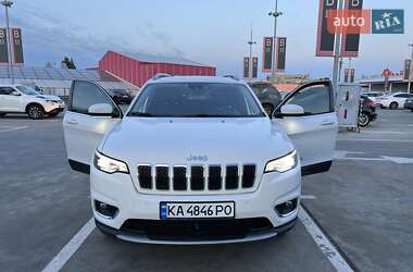 Внедорожник / Кроссовер Jeep Cherokee 2019 в 