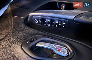 Внедорожник / Кроссовер Jeep Cherokee 2019 в 