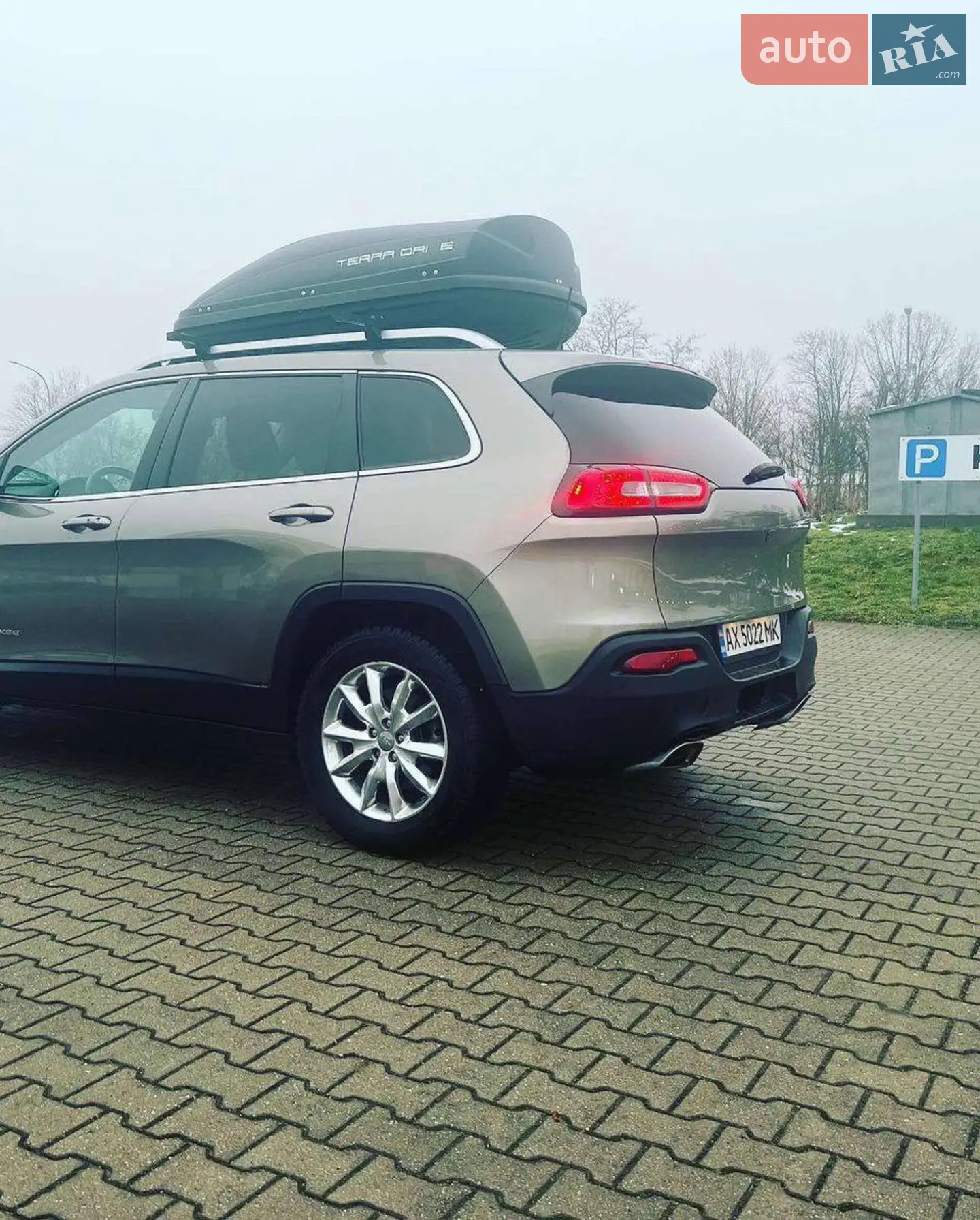 2016 Jeep Cherokee - фото 1