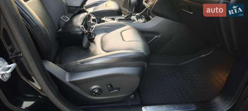 Позашляховик / Кросовер Jeep Cherokee 2018 в Харкові