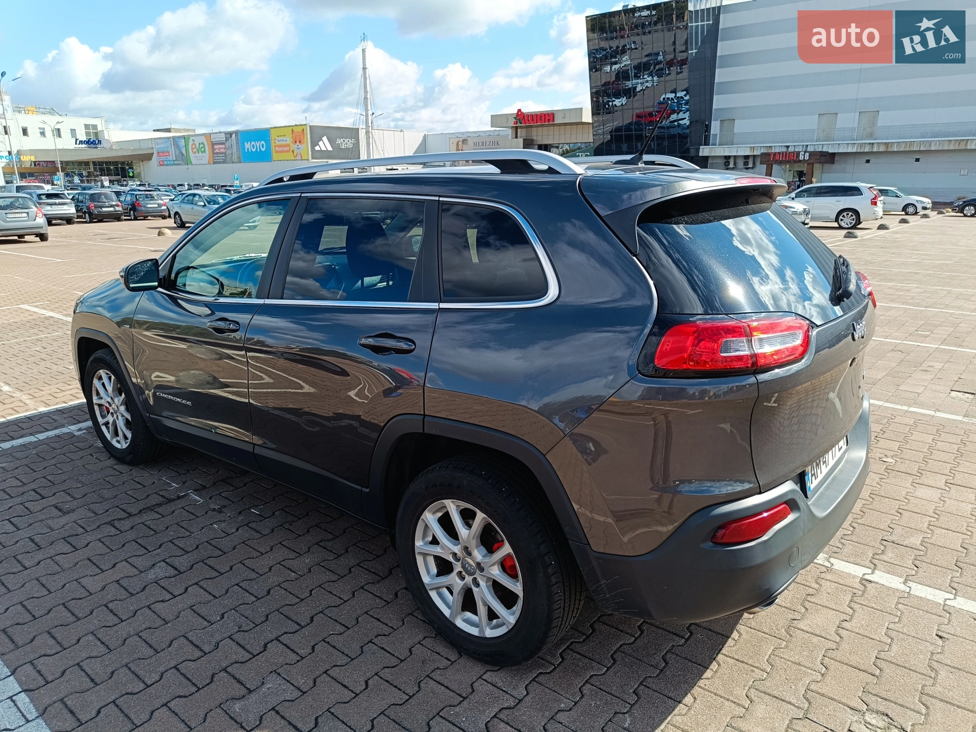 2016 Jeep Cherokee - мініатюра 5