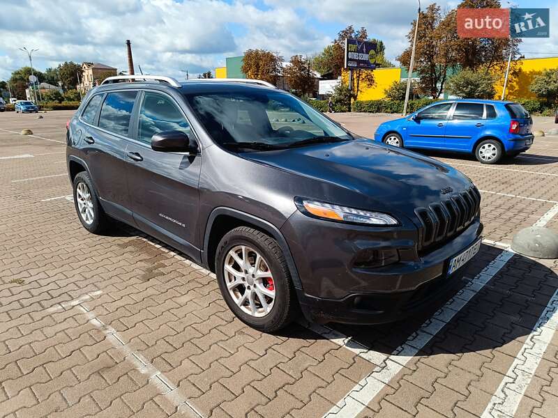 Позашляховик / Кросовер Jeep Cherokee 2016 в Житомирі