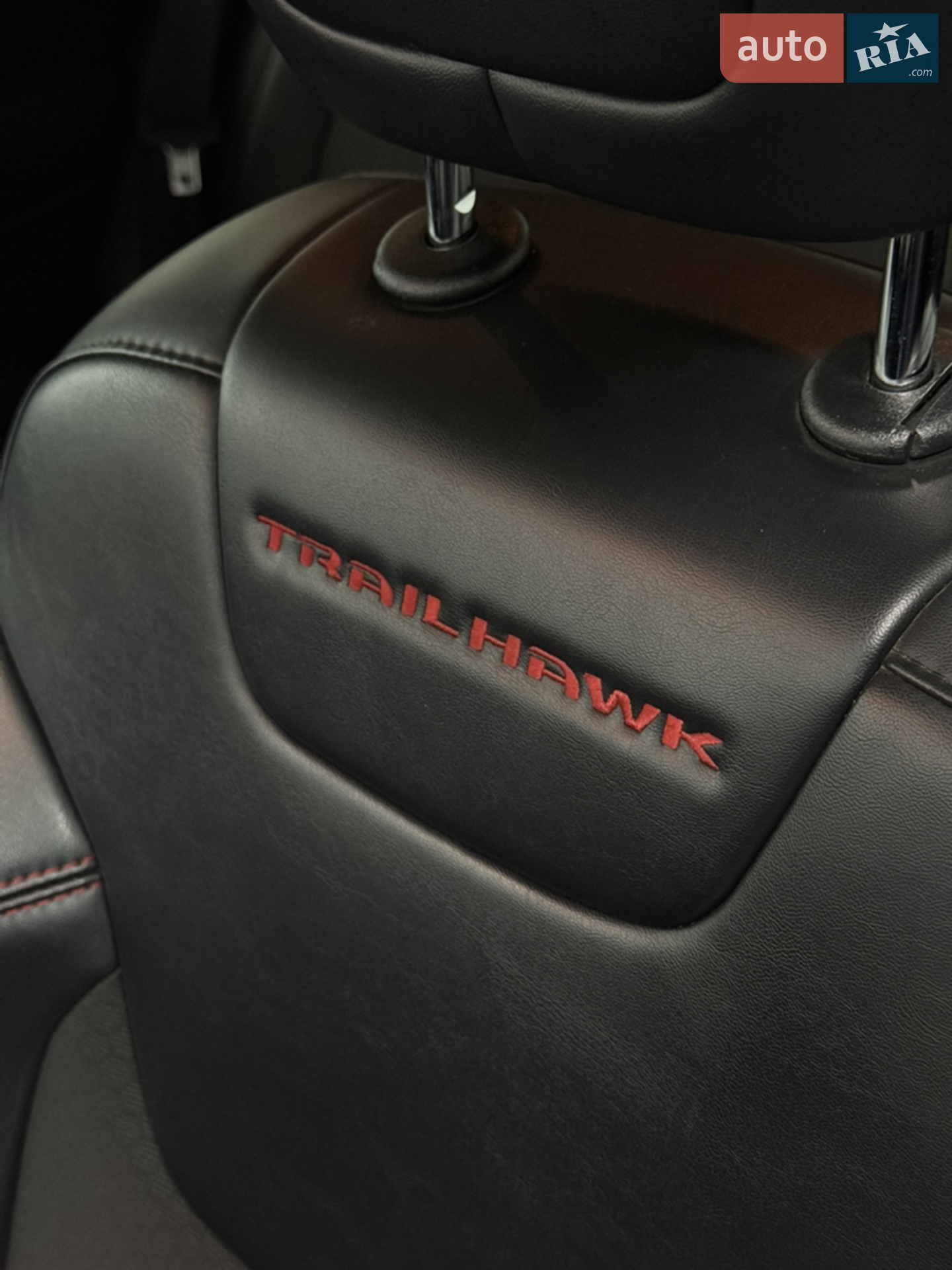 2020 Jeep Cherokee - мініатюра 17
