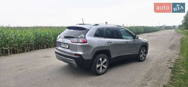 Внедорожник / Кроссовер Jeep Cherokee 2020 в Сумах