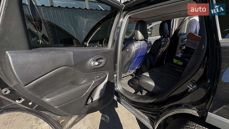 Внедорожник / Кроссовер Jeep Cherokee 2022 в Киеве фото 41 Внедорожник / Кроссовер Jeep Cherokee 2022 в Киеве