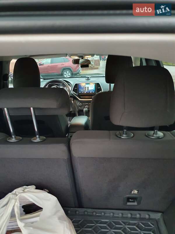 Позашляховик / Кросовер Jeep Cherokee 2018 в Вінниці фото 13 Позашляховик / Кросовер Jeep Cherokee 2018 в Вінниці