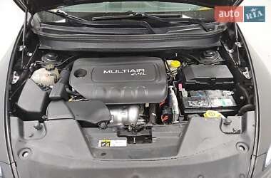 Внедорожник / Кроссовер Jeep Cherokee 2014 в 