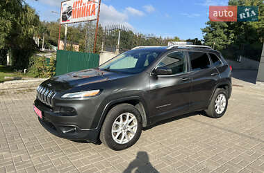 Внедорожник / Кроссовер Jeep Cherokee 2016 в 
