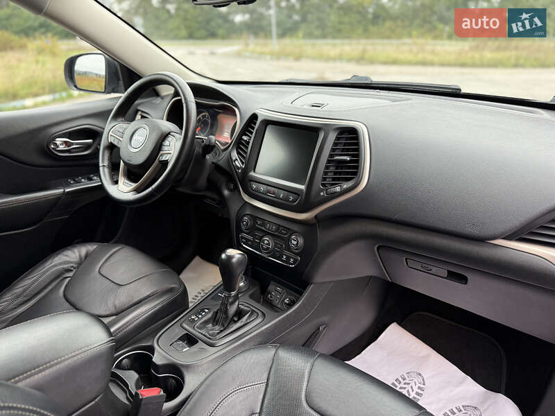 Внедорожник / Кроссовер Jeep Cherokee 2014 в Радивилове фото 46 Внедорожник / Кроссовер Jeep Cherokee 2014 в Радивилове