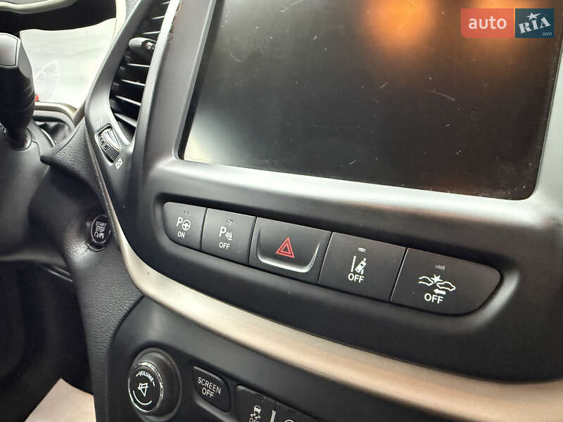 Внедорожник / Кроссовер Jeep Cherokee 2014 в Радивилове фото 48 Внедорожник / Кроссовер Jeep Cherokee 2014 в Радивилове