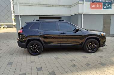 Внедорожник / Кроссовер Jeep Cherokee 2019 в 