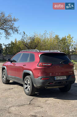 Внедорожник / Кроссовер Jeep Cherokee 2014 в 