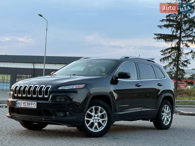 Внедорожник / Кроссовер Jeep Cherokee 2015 в Тернополе фото 3 Внедорожник / Кроссовер Jeep Cherokee 2015 в Тернополе