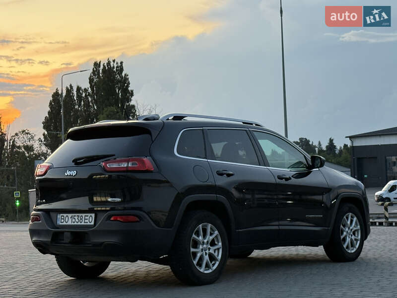 Внедорожник / Кроссовер Jeep Cherokee 2015 в Тернополе фото 19 Внедорожник / Кроссовер Jeep Cherokee 2015 в Тернополе