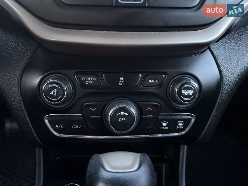 Внедорожник / Кроссовер Jeep Cherokee 2015 в Тернополе фото 25 Внедорожник / Кроссовер Jeep Cherokee 2015 в Тернополе