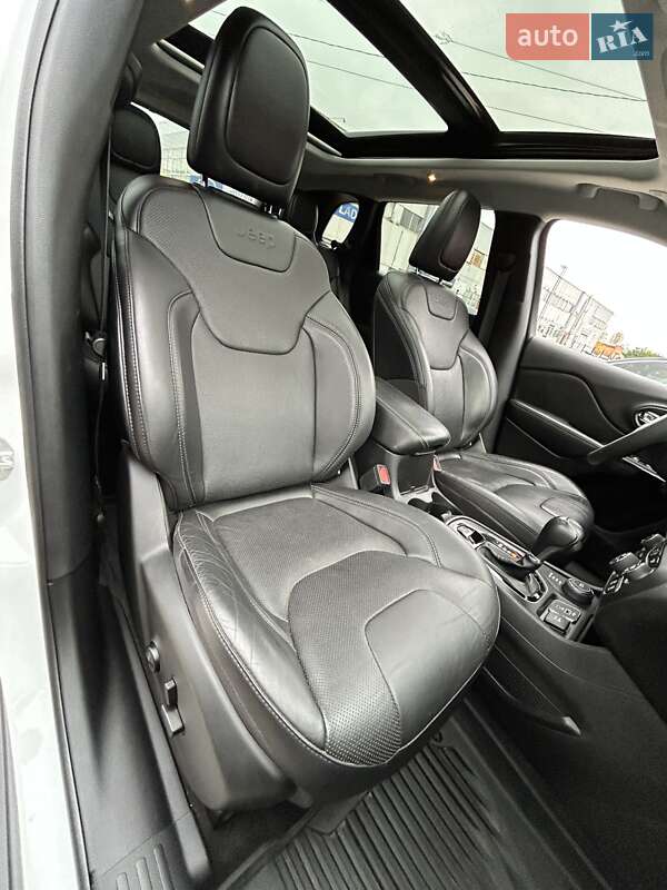 Позашляховик / Кросовер Jeep Cherokee 2021 в Сумах фото 41 Позашляховик / Кросовер Jeep Cherokee 2021 в Сумах