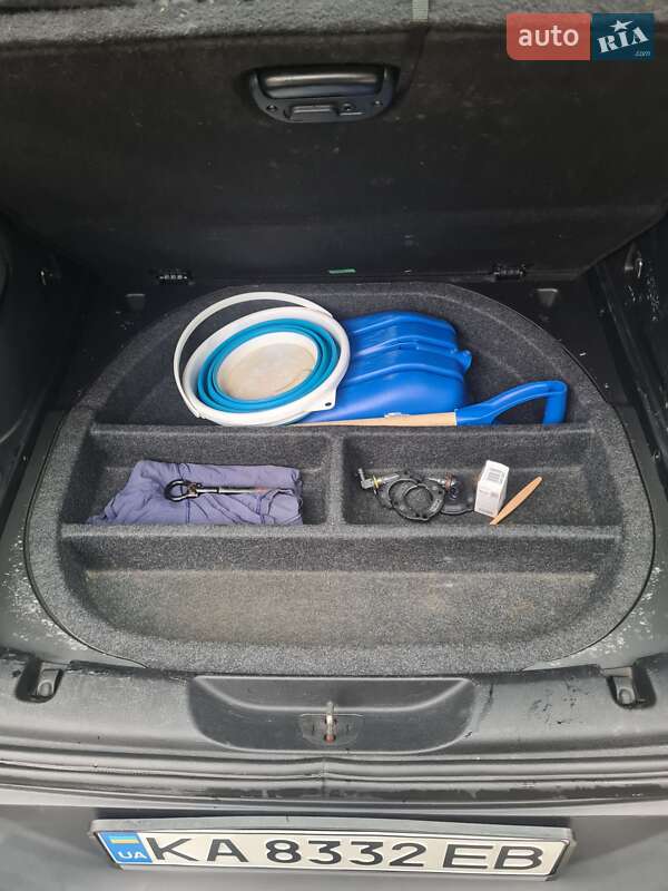 Внедорожник / Кроссовер Jeep Cherokee 2014 в Киеве фото 12 Внедорожник / Кроссовер Jeep Cherokee 2014 в Киеве