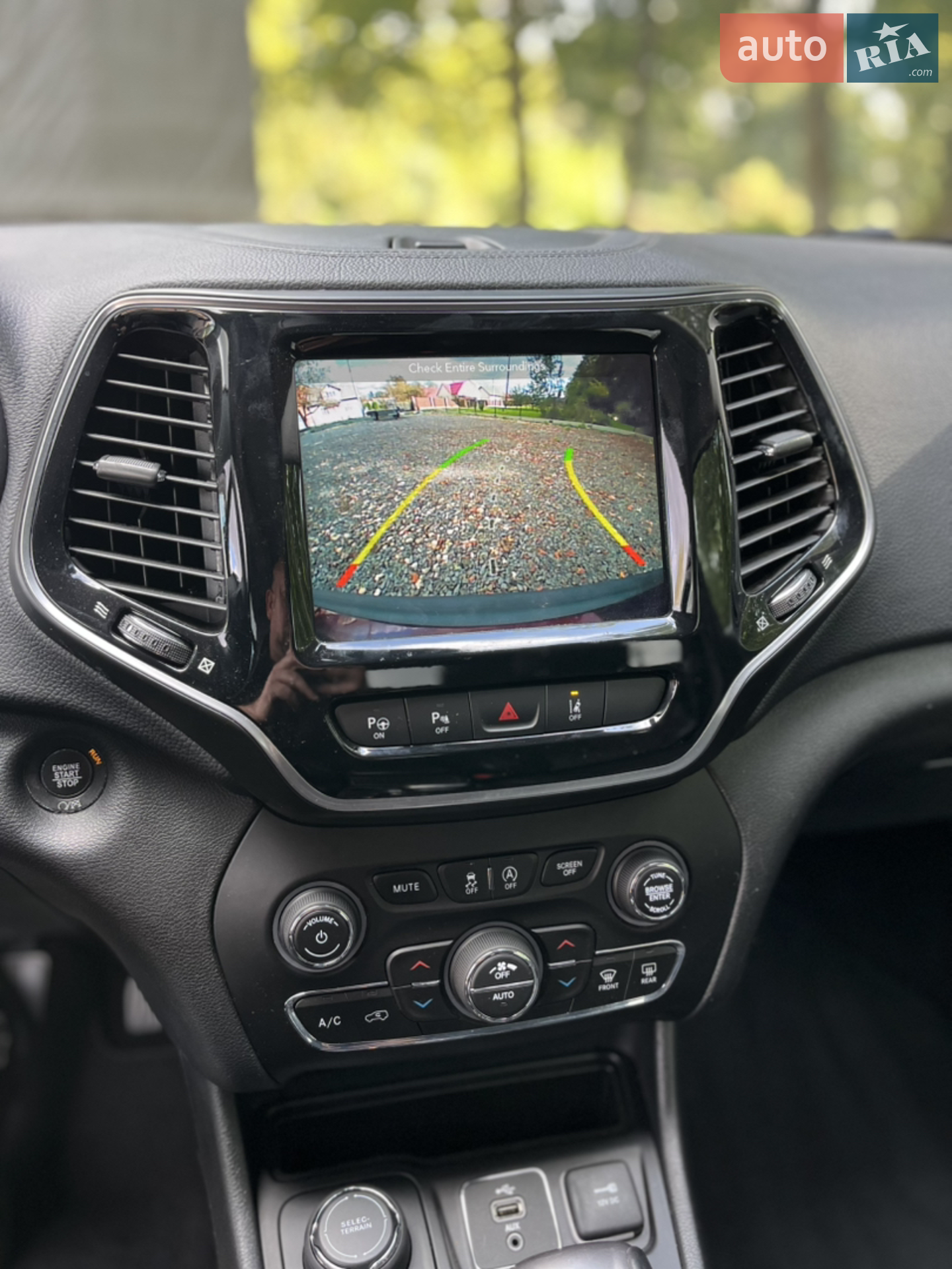 2018 Jeep Cherokee - мініатюра 18