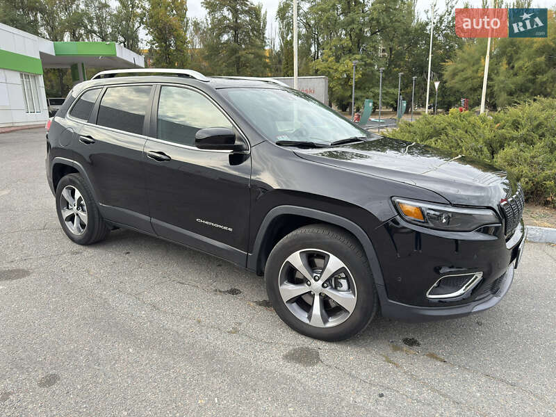 Позашляховик / Кросовер Jeep Cherokee 2020 в Кропивницькому