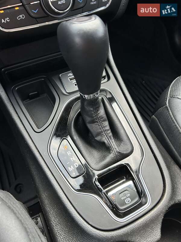 Позашляховик / Кросовер Jeep Cherokee 2018 в Сумах