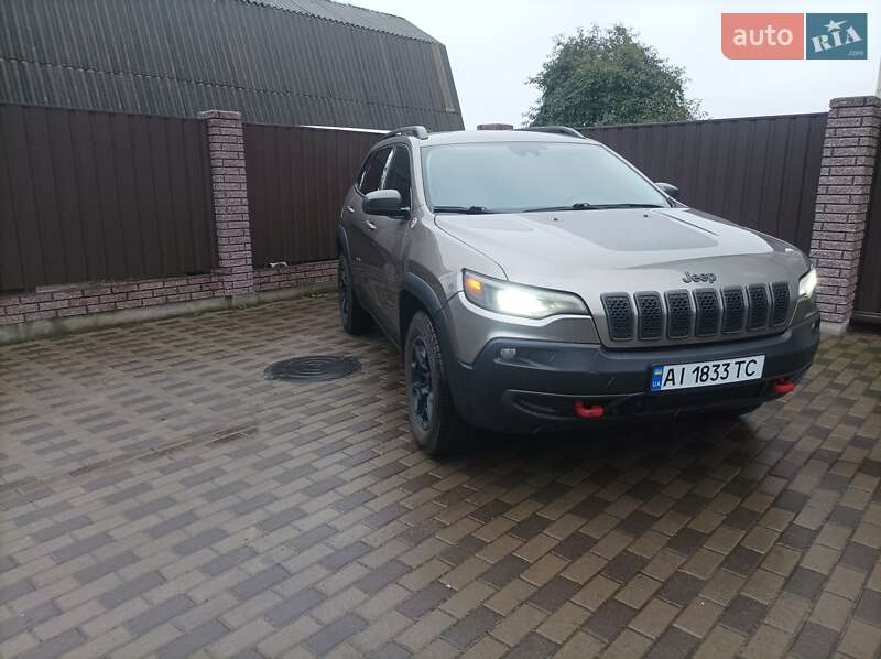 Jeep Cherokee 2020