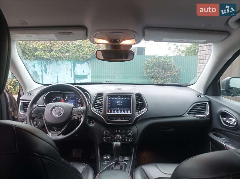 Позашляховик / Кросовер Jeep Cherokee 2020 в Гостомелі фото 22 Позашляховик / Кросовер Jeep Cherokee 2020 в Гостомелі