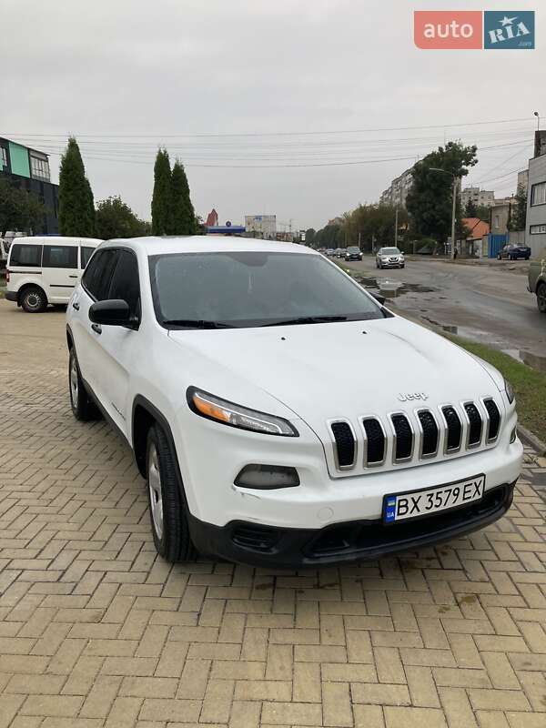 Позашляховик / Кросовер Jeep Cherokee 2013 в Хмельницькому