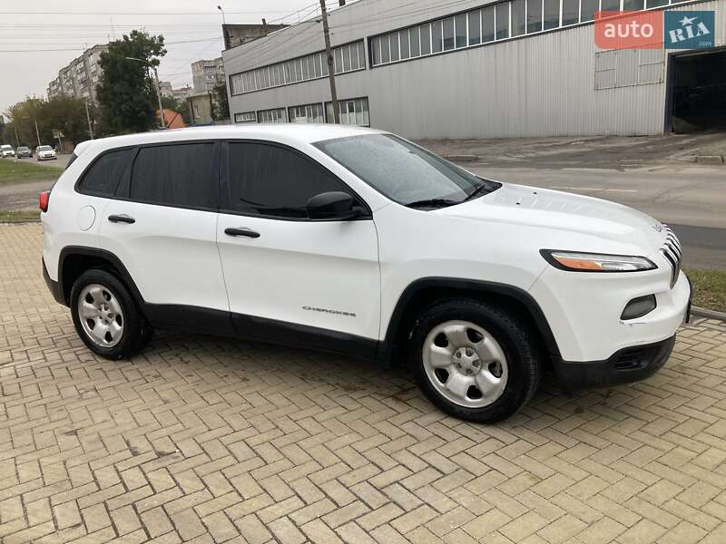 Позашляховик / Кросовер Jeep Cherokee 2013 в Хмельницькому