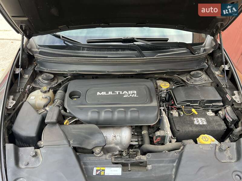 Позашляховик / Кросовер Jeep Cherokee 2017 в Броварах фото 18 Позашляховик / Кросовер Jeep Cherokee 2017 в Броварах