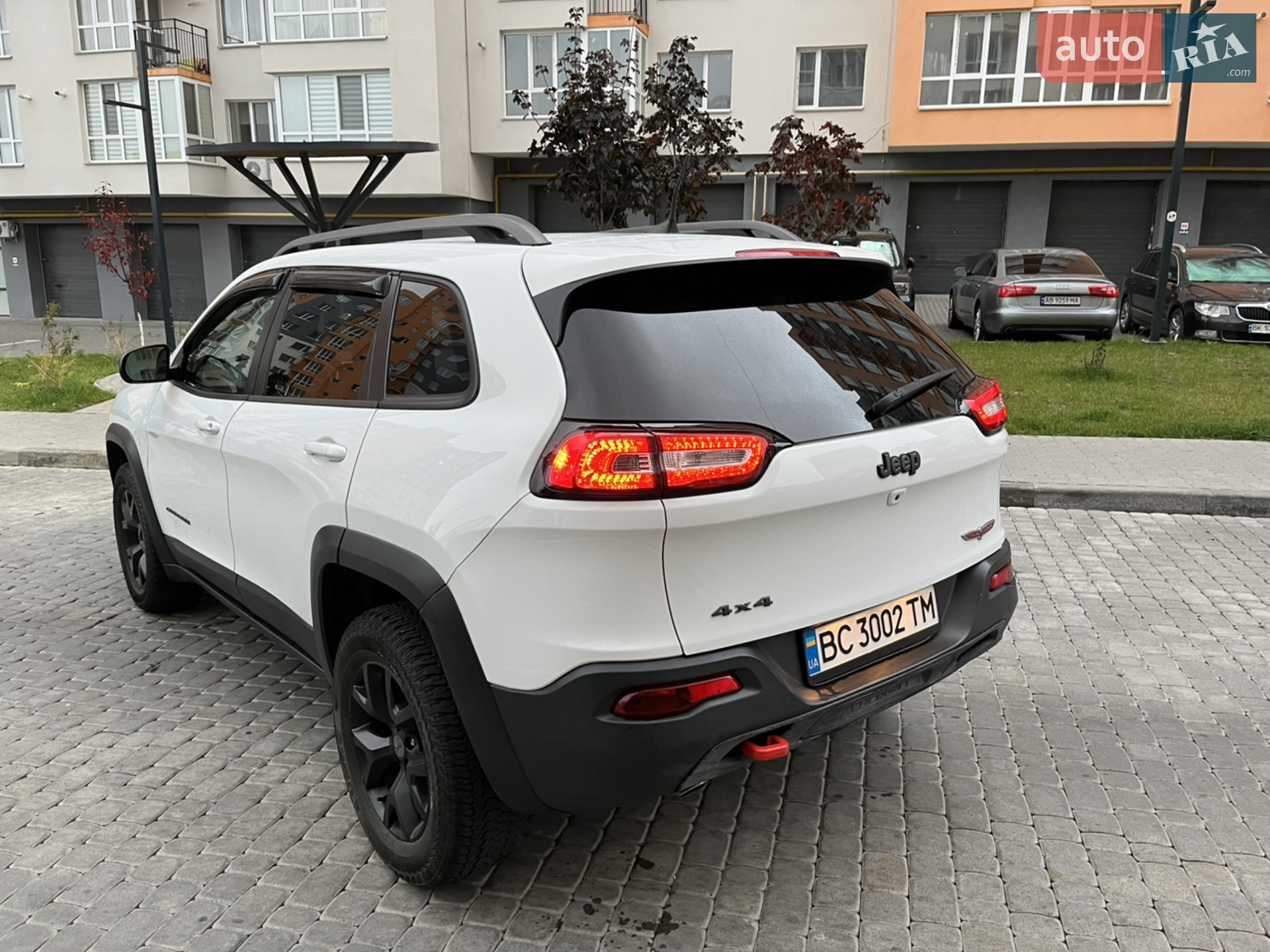 2016 Jeep Cherokee - мініатюра 17