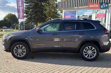 Внедорожник / Кроссовер Jeep Cherokee 2018 в 