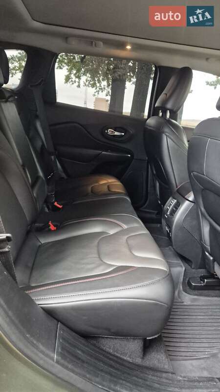 Внедорожник / Кроссовер Jeep Cherokee 2021 в Полтаве фото 11 Внедорожник / Кроссовер Jeep Cherokee 2021 в Полтаве