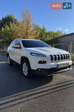 Внедорожник / Кроссовер Jeep Cherokee 2017 в 