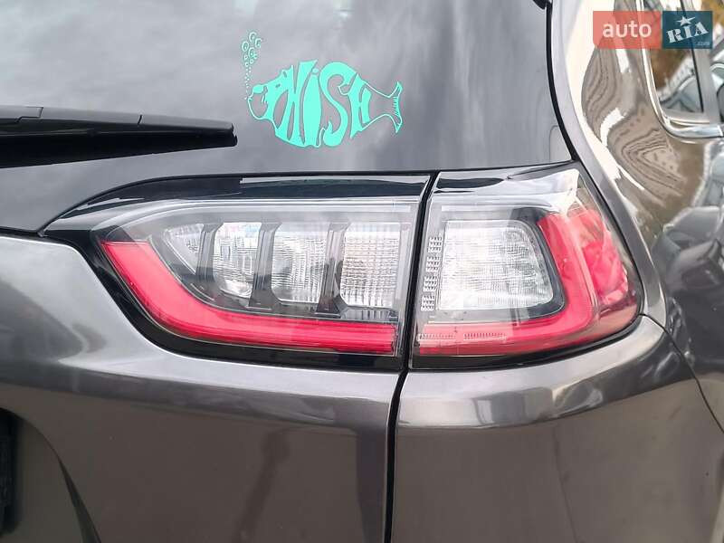 Внедорожник / Кроссовер Jeep Cherokee 2018 в Харькове