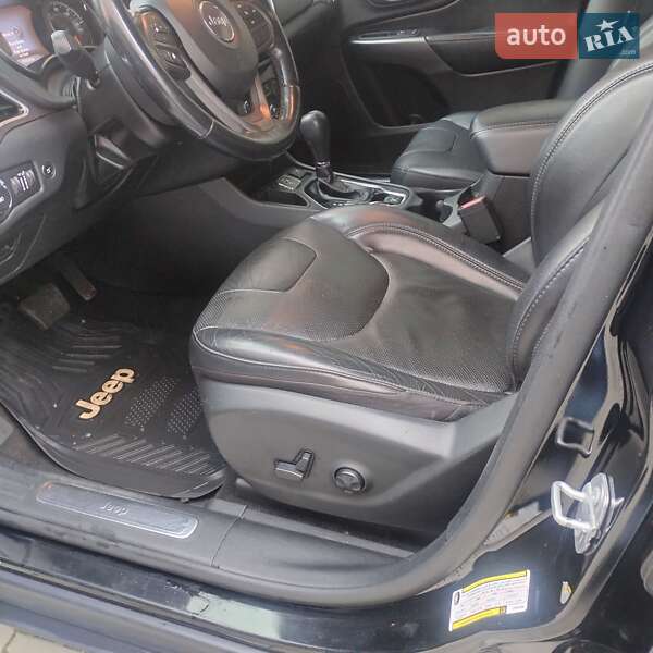 Внедорожник / Кроссовер Jeep Cherokee 2019 в Ивано-Франковске фото 10 Внедорожник / Кроссовер Jeep Cherokee 2019 в Ивано-Франковске