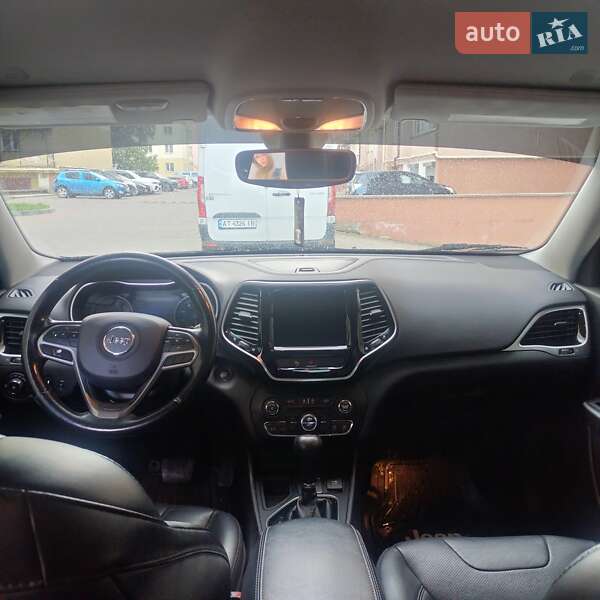 Внедорожник / Кроссовер Jeep Cherokee 2019 в Ивано-Франковске фото 12 Внедорожник / Кроссовер Jeep Cherokee 2019 в Ивано-Франковске
