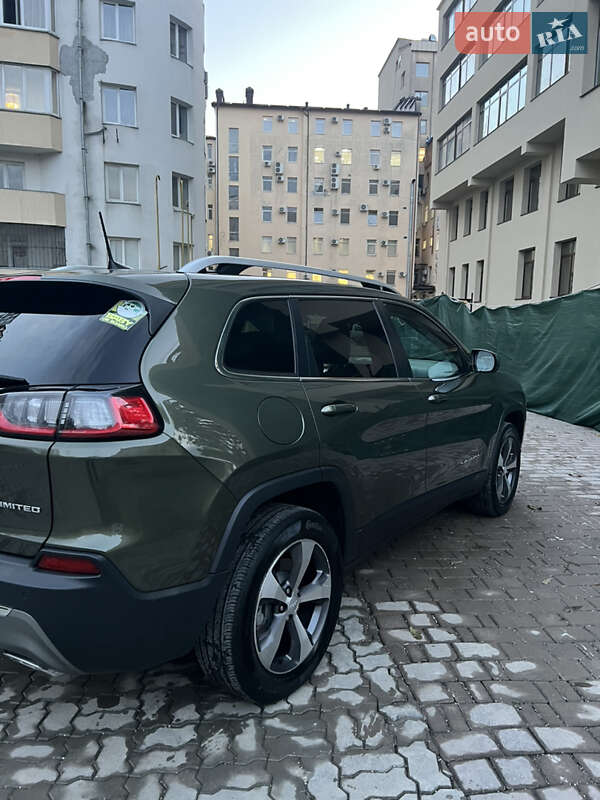 Внедорожник / Кроссовер Jeep Cherokee 2020 в Ивано-Франковске