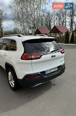 Позашляховик / Кросовер Jeep Cherokee 2015 в  фото 5 Позашляховик / Кросовер Jeep Cherokee 2015 в