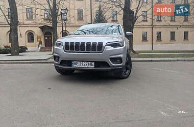 Внедорожник / Кроссовер Jeep Cherokee 2019 в Киеве