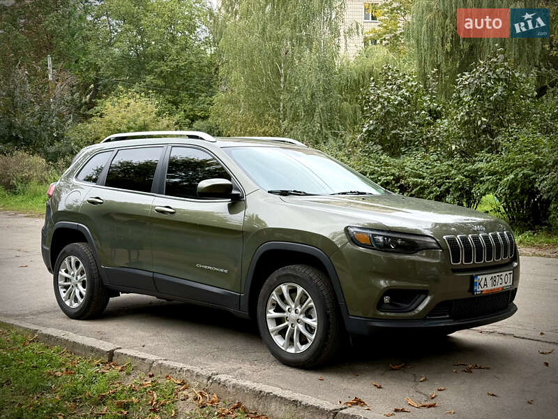 Внедорожник / Кроссовер Jeep Cherokee 2018 в Киеве
