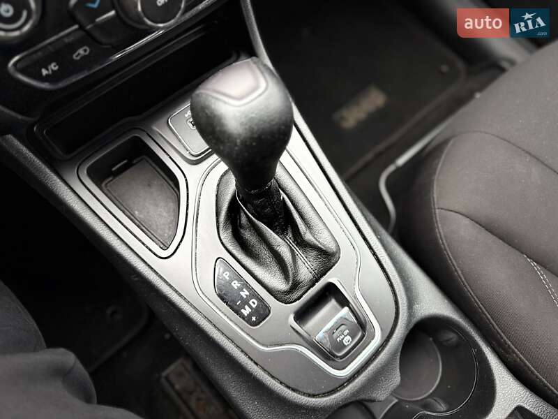 Позашляховик / Кросовер Jeep Cherokee 2019 в Львові фото 18 Позашляховик / Кросовер Jeep Cherokee 2019 в Львові