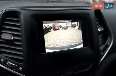 Внедорожник / Кроссовер Jeep Cherokee 2019 в 