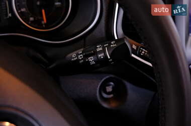 Позашляховик / Кросовер Jeep Cherokee 2020 в  фото 22 Позашляховик / Кросовер Jeep Cherokee 2020 в