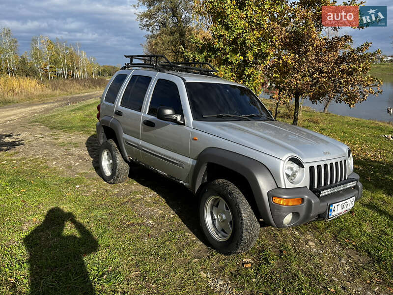 Внедорожник / Кроссовер Jeep Cherokee 2002 в Коломые фото 7 Внедорожник / Кроссовер Jeep Cherokee 2002 в Коломые