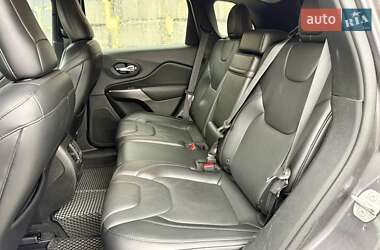Внедорожник / Кроссовер Jeep Cherokee 2018 в 